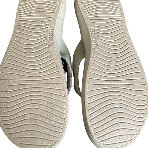 Bench - Ladies’ Flip Flop - Picture 4 of 7